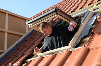 Pose de fenêtres de toit Velux à Razès